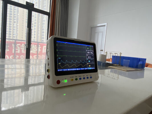 Portable 10-Inch Ambulance Ward Medical ECG Monitor Multi-Parameter Critical Care Portable Cardiac Monitor
