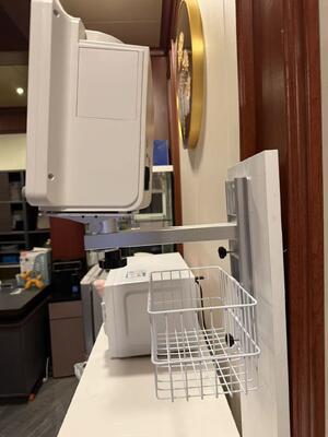 Height Adjustable Metal Wall Mount Bracket for Patient Monitor Support Arm in Hospital Ward